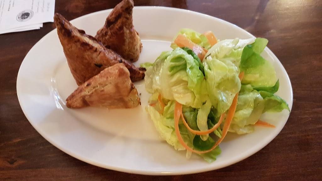 Sonoma Wine Shop / La Bodega Kitchen | restaurant | 2295 Gravenstein Hwy S, Sebastopol, CA 95472, USA | 7078271832 OR +1 707-827-1832