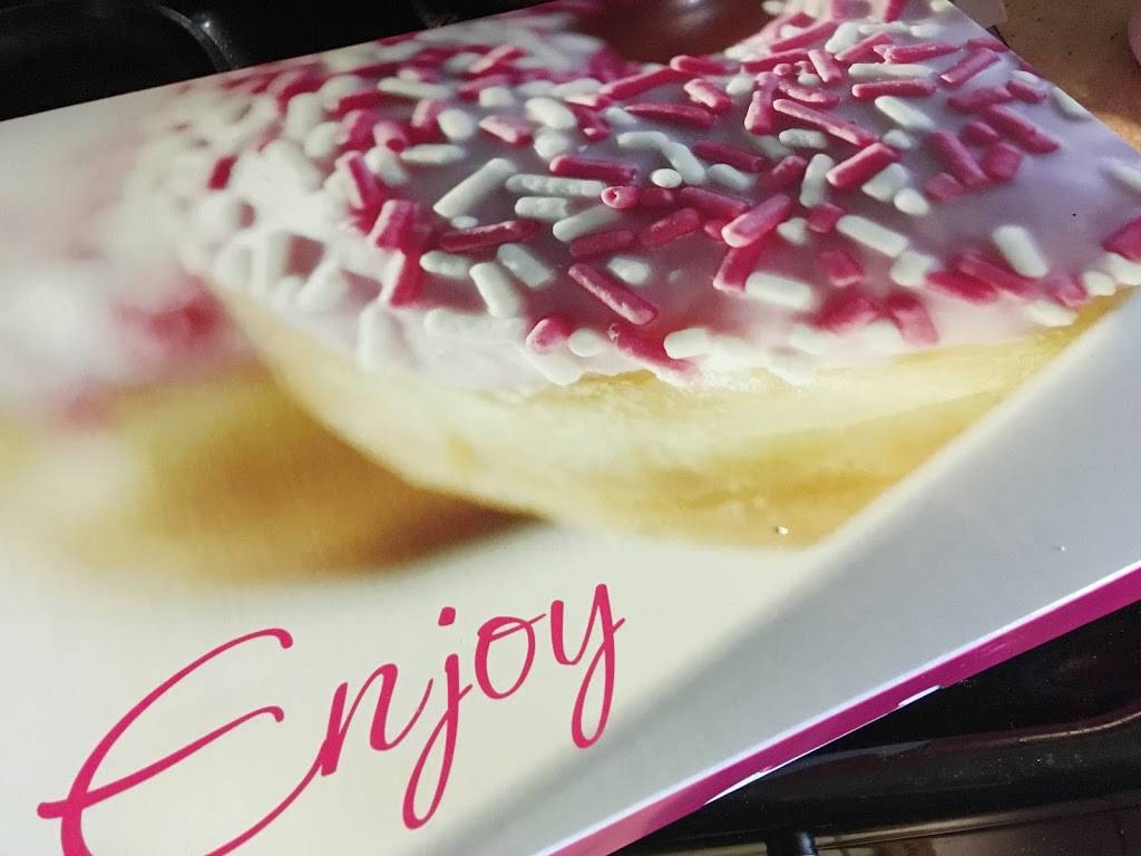 Danas Donuts | restaurant | 3220 Gus Thomasson Rd, Mesquite, TX 75150, USA | 9722791991 OR +1 972-279-1991