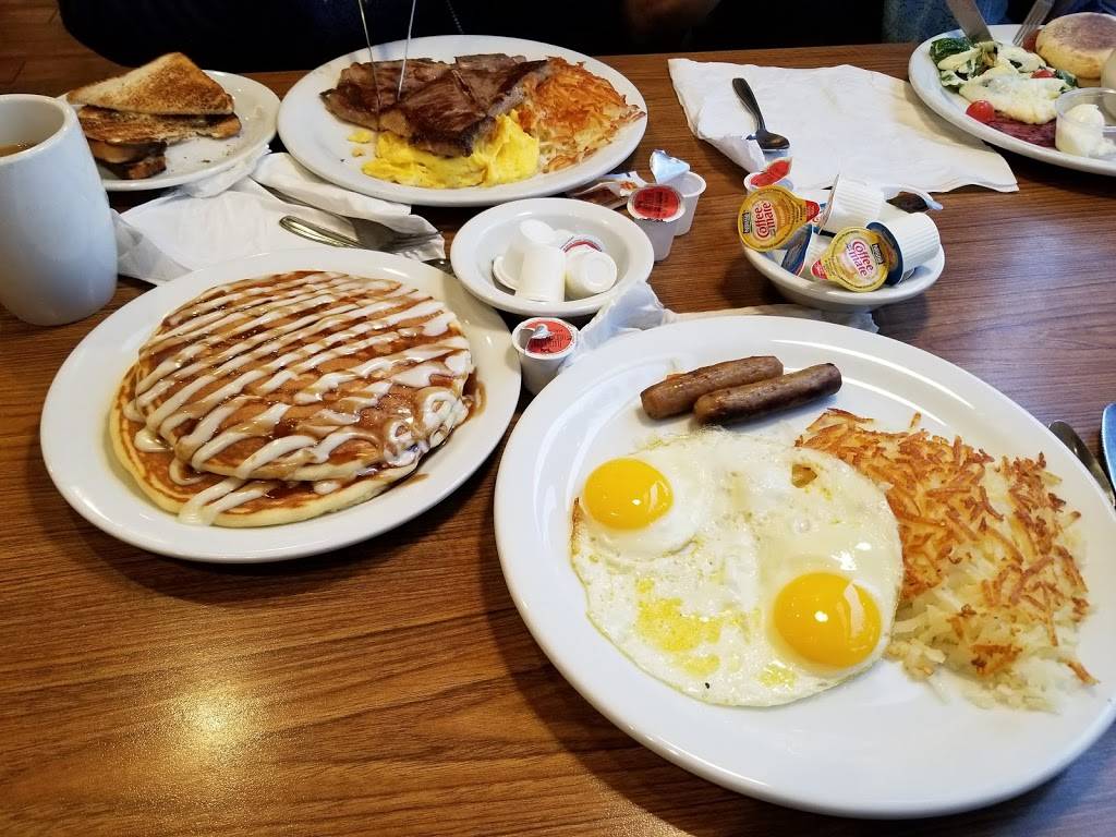 Dennys | restaurant | 2110 Birch Rd, Chula Vista, CA 91915, USA | 6195005724 OR +1 619-500-5724