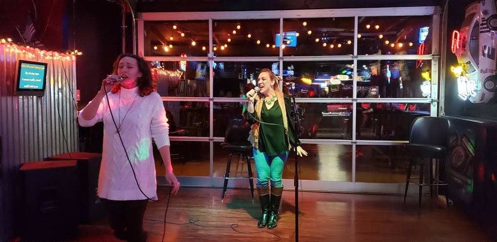 The Shot Spot Bar & Grill | restaurant | 1602 TX-121 BUS, Lewisville, TX 75067, USA | 9725375888 OR +1 972-537-5888