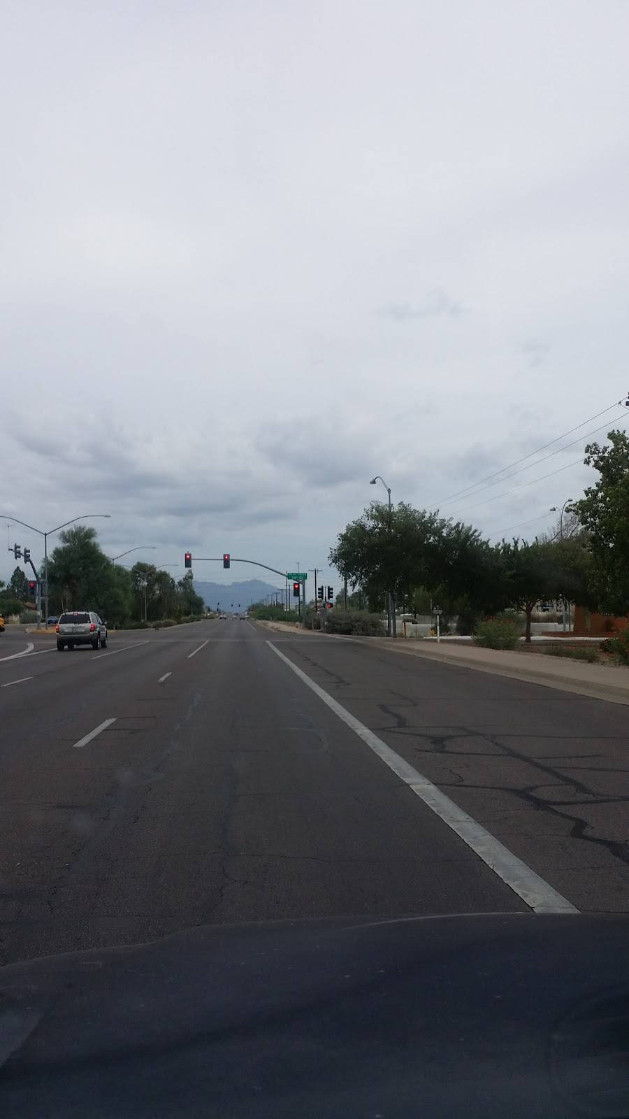 Steves Krazy Sub | restaurant | 6853 E Main St, Mesa, AZ 85207, USA | 4809247827 OR +1 480-924-7827