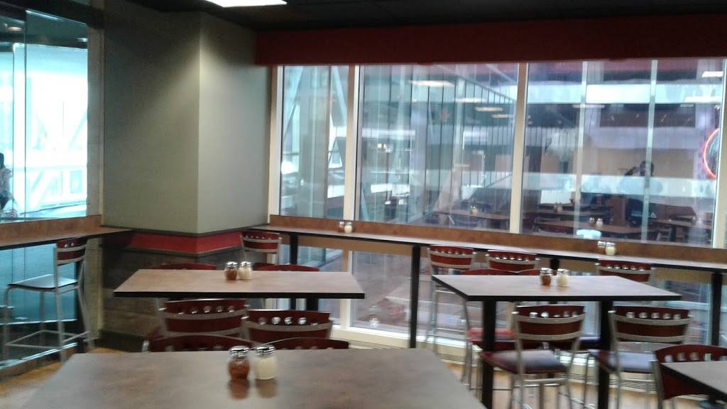 Broadway Fast & Fresh Featuring Broadway Pizza | restaurant | 200 South 6th St #270, Minneapolis, MN 55402, USA | 6123329150 OR +1 612-332-9150