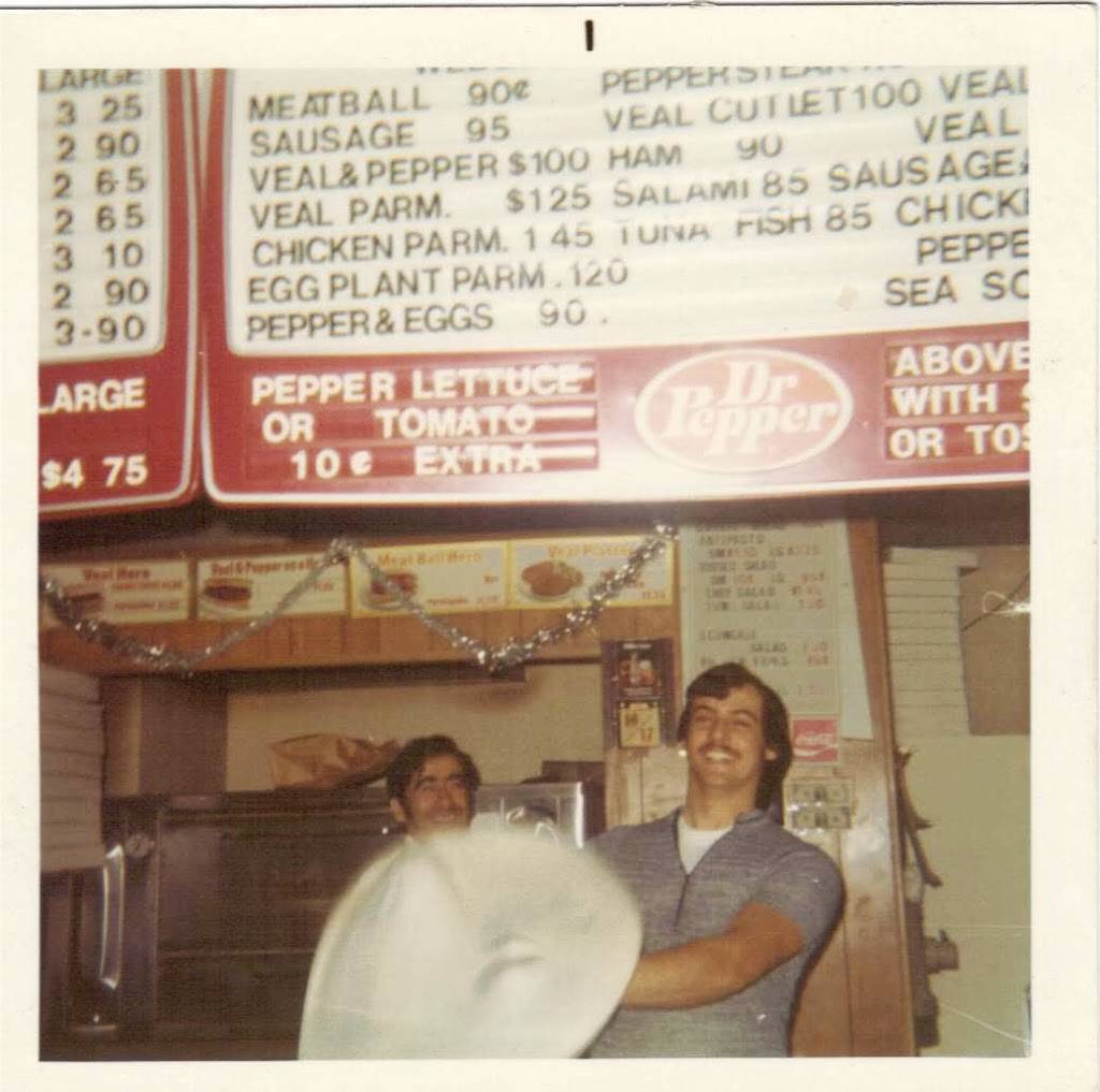 Belltown Pizzeria | restaurant | 31 Belltown Rd, Stamford, CT 06905, USA | 2033253400 OR +1 203-325-3400