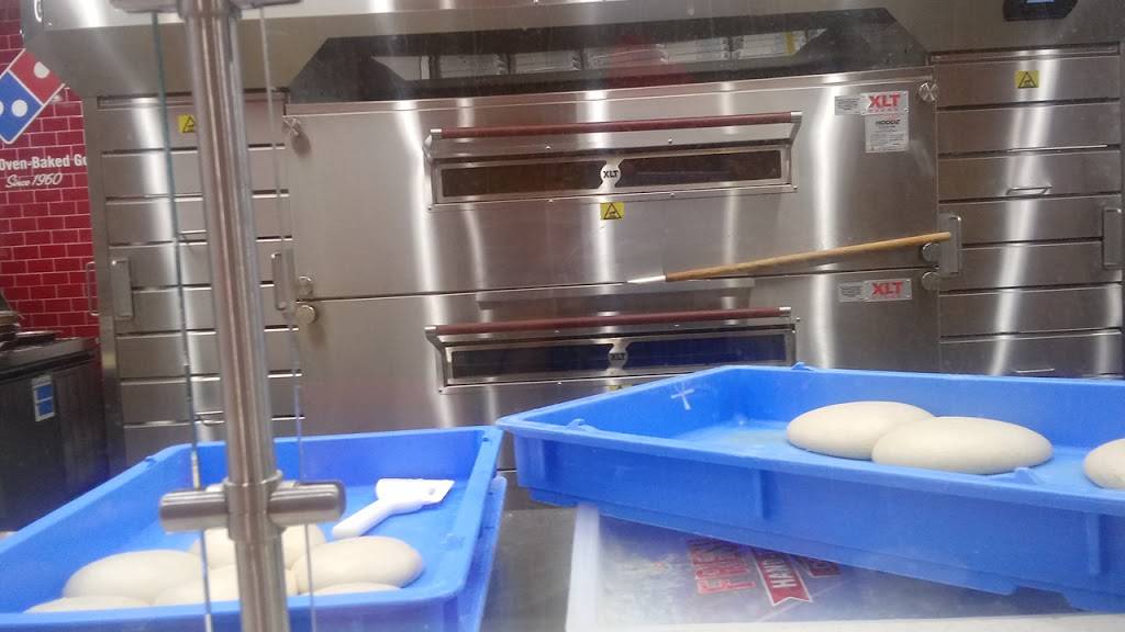 Dominos Pizza | meal delivery | 135 E Davie St, Raleigh, NC 27601, USA | 9192394219 OR +1 919-239-4219