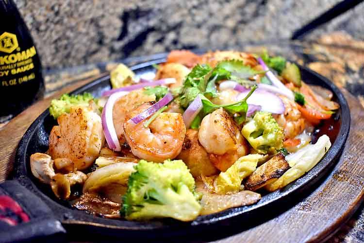 Chang Thai | restaurant | 4613 Yadkinville Rd, Pfafftown, NC 27040, USA | 3368158017 OR +1 336-815-8017