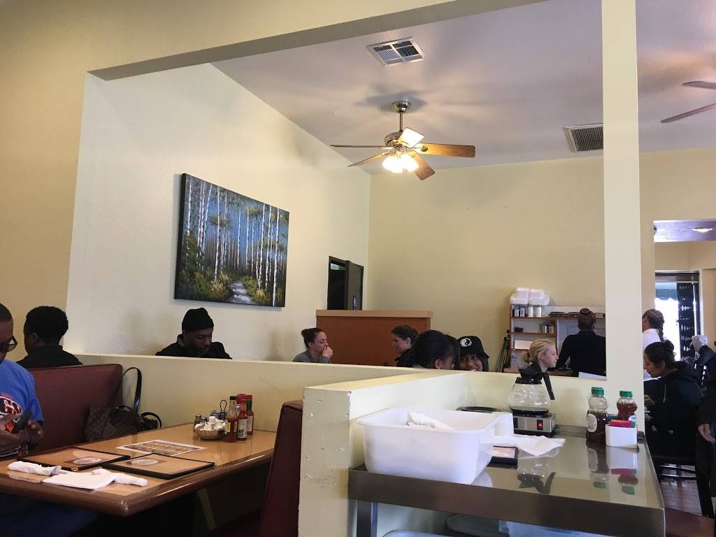 C Js Cafe | restaurant | 5501 Pico Blvd, Los Angeles, CA 90019, USA | 3239363216 OR +1 323-936-3216