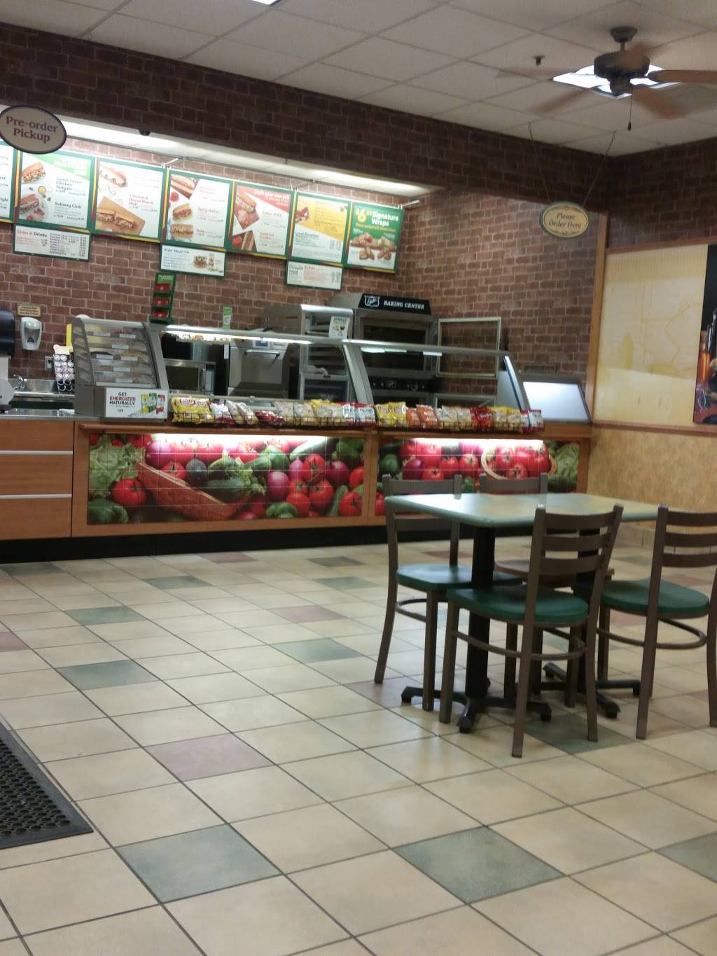 Subway | meal takeaway | 11140 S Lone Elm Rd, Olathe, KS 66061, USA | 9137646565 OR +1 913-764-6565