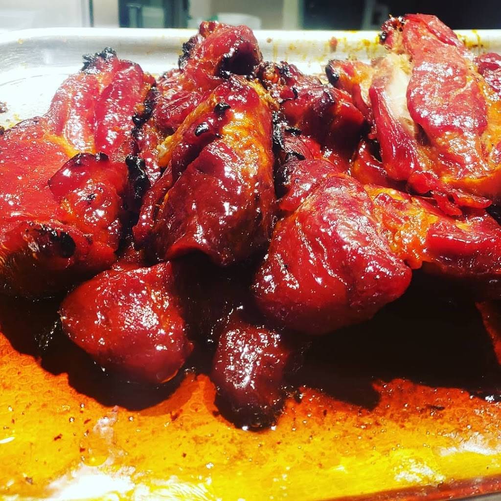 Duck & Roll | restaurant | 4800 Main St Suite 102, Kansas City, MO 64112, USA | 8162148736 OR +1 816-214-8736