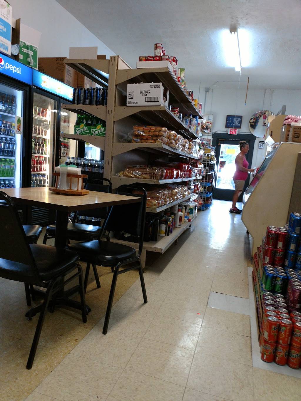 Hickman Street Grocery | restaurant | 208 E Hickman St, Winchester, KY 40391, USA | 8597445611 OR +1 859-744-5611