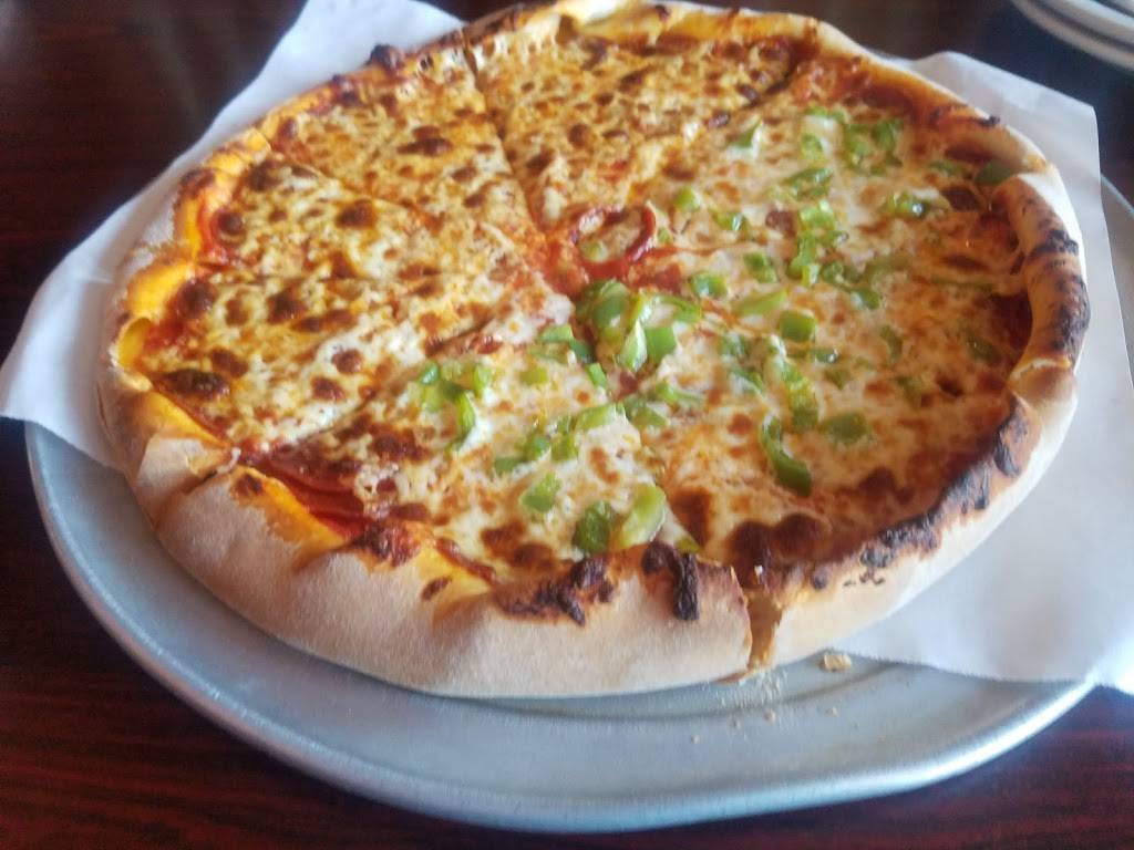 Oak Restaurant | restaurant | 947 Interstate Dr #3105, Manchester, TN 37355, USA | 9317285777 OR +1 931-728-5777