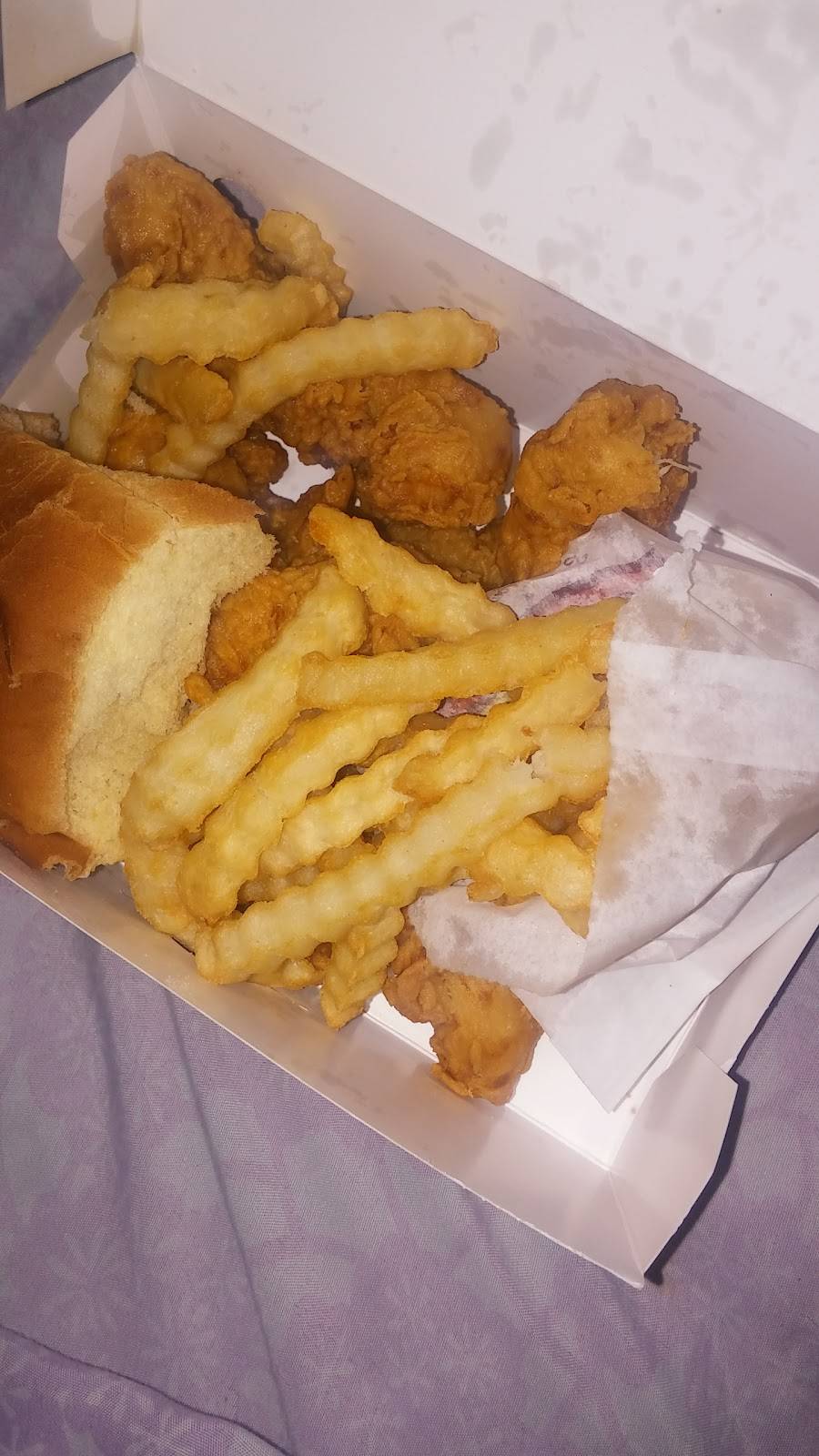 Williams Fried Chicken | restaurant | 938 S Corinth St Rd, Dallas, TX 75203, USA | 2149434918 OR +1 214-943-4918