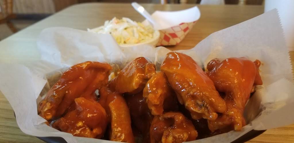 Wings21 | restaurant | 1224 US-377, Roanoke, TX 76262, USA | 6828311600 OR +1 682-831-1600