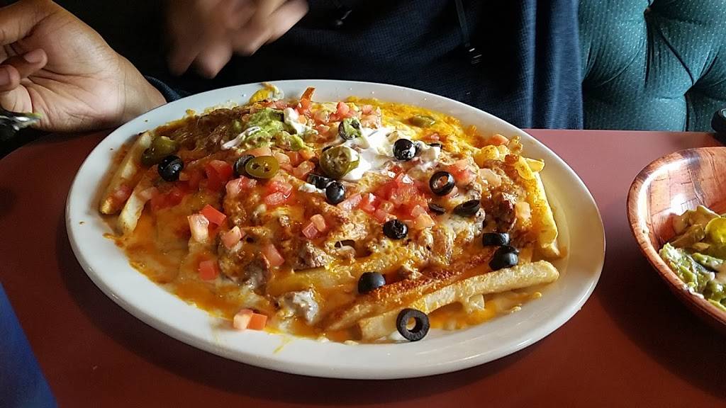 El Rodeo Mexican Restaurant | restaurant | 40 W Shaw Ave, Clovis, CA 93612, USA | 5592990675 OR +1 559-299-0675