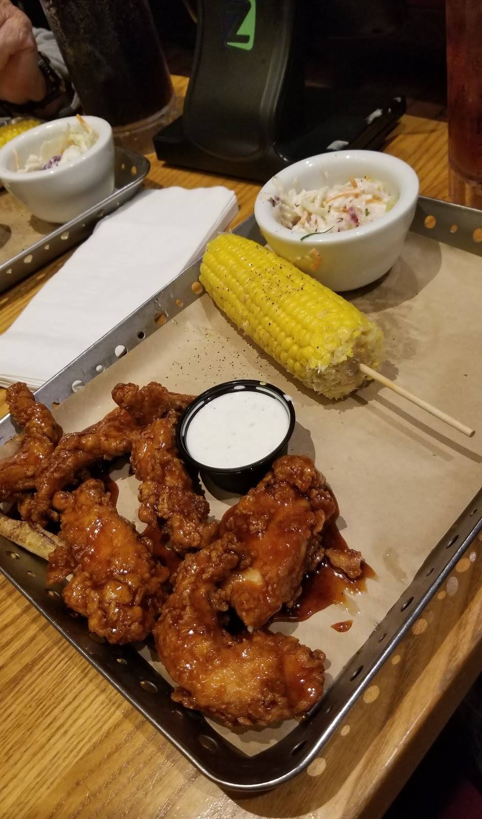 Chilis Grill & Bar | restaurant | 21769 State Rd 7, Boca Raton, FL 33428, USA | 5614513771 OR +1 561-451-3771