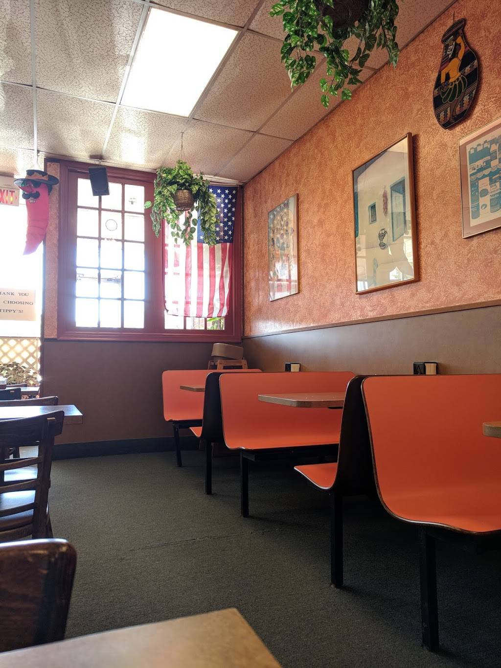 Tippys Taco House | restaurant | 8632 Lee Hwy, Fairfax, VA 22031, USA | 7035600511 OR +1 703-560-0511