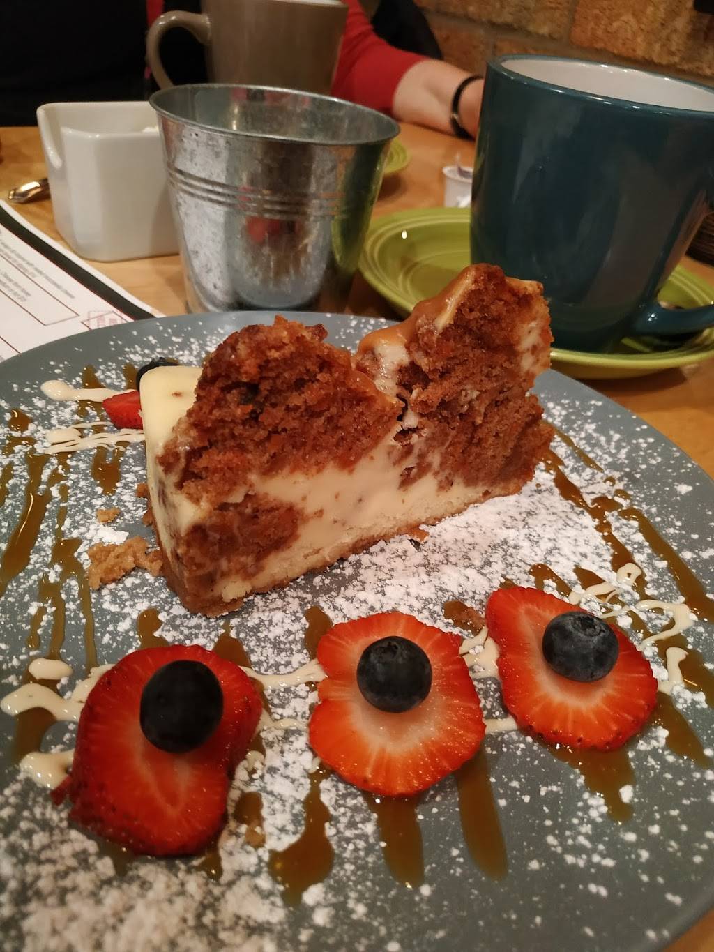 Postcard Restaurant & Bar | restaurant | 5825 Dixie Rd, Mississauga, ON L4W 4V7, Canada | 9056708180 OR +1 905-670-8180