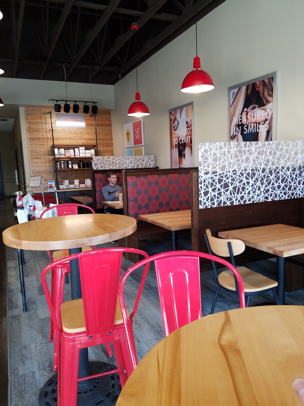 Scooters Coffee | bakery | 110 E Holly Blvd, Brandon, SD 57005, USA | 6055826789 OR +1 605-582-6789