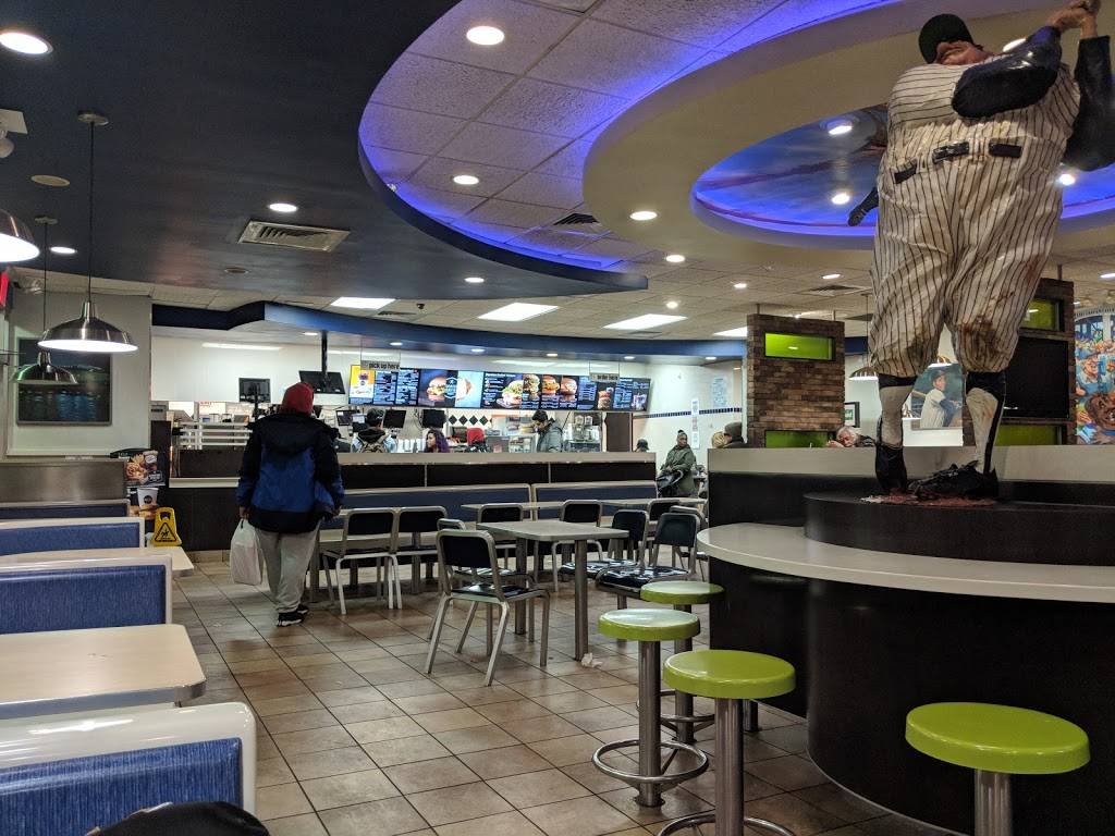 McDonalds | cafe | 51-67 E 161st St, Bronx, NY 10451, USA | 7185901990 OR +1 718-590-1990