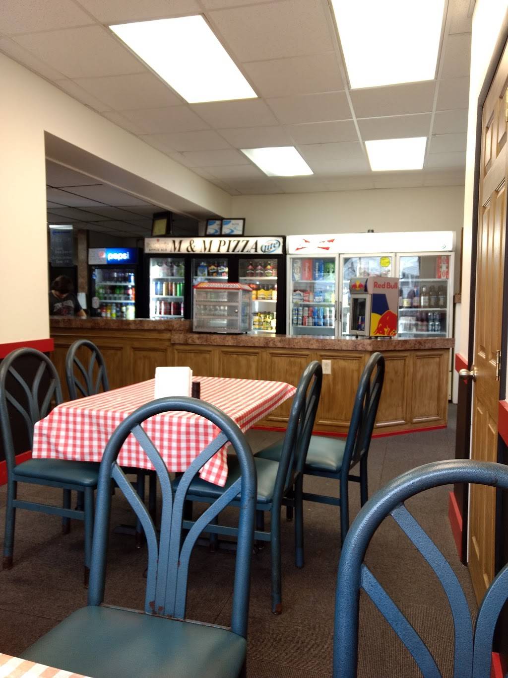 M & M Pizza | restaurant | 413 Indiana Ave, Avonmore, PA 15618, USA | 7246975596 OR +1 724-697-5596