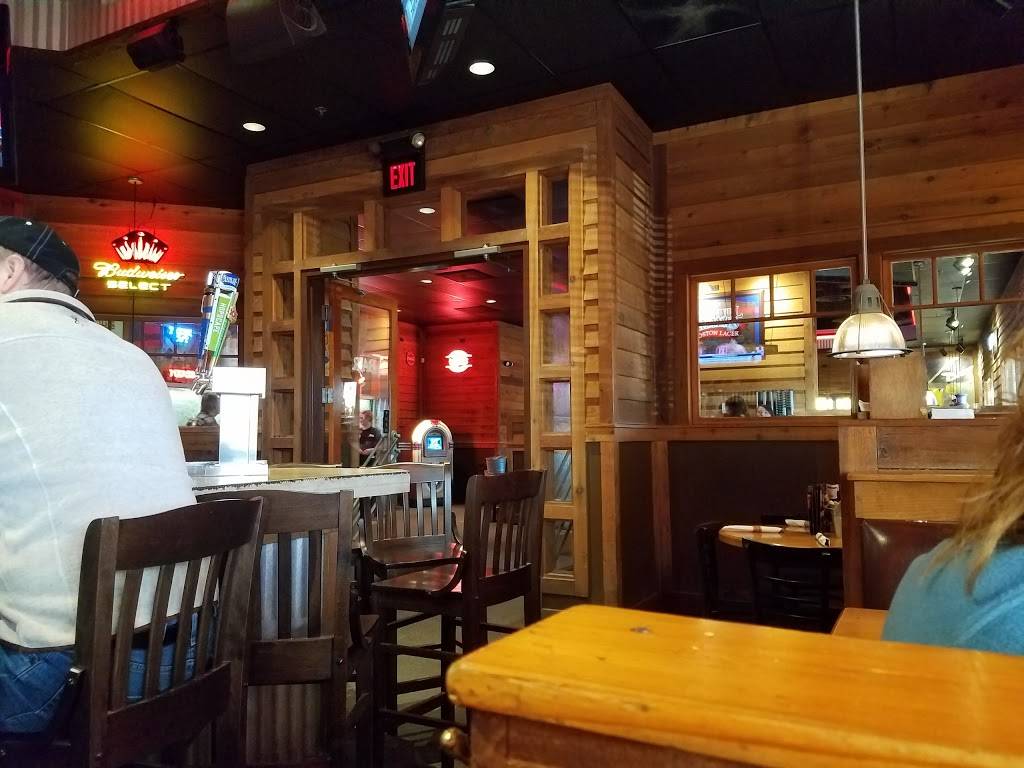 Logans Roadhouse | restaurant | 1651 SE Marketplace Dr, Caledonia, MI 49316, USA | 6165547044 OR +1 616-554-7044