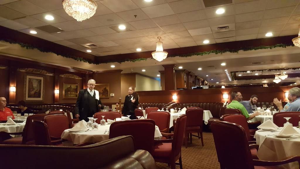 Lellis Inn | restaurant | 885 N Opdyke Rd, Auburn Hills, MI 48326, USA | 2483734440 OR +1 248-373-4440