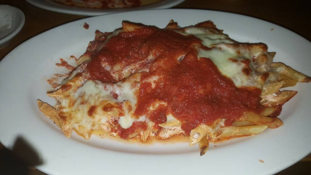 Roccos Family Restaurant | restaurant | 170 S Main St, New City, NY 10956, USA | 8456381375 OR +1 845-638-1375