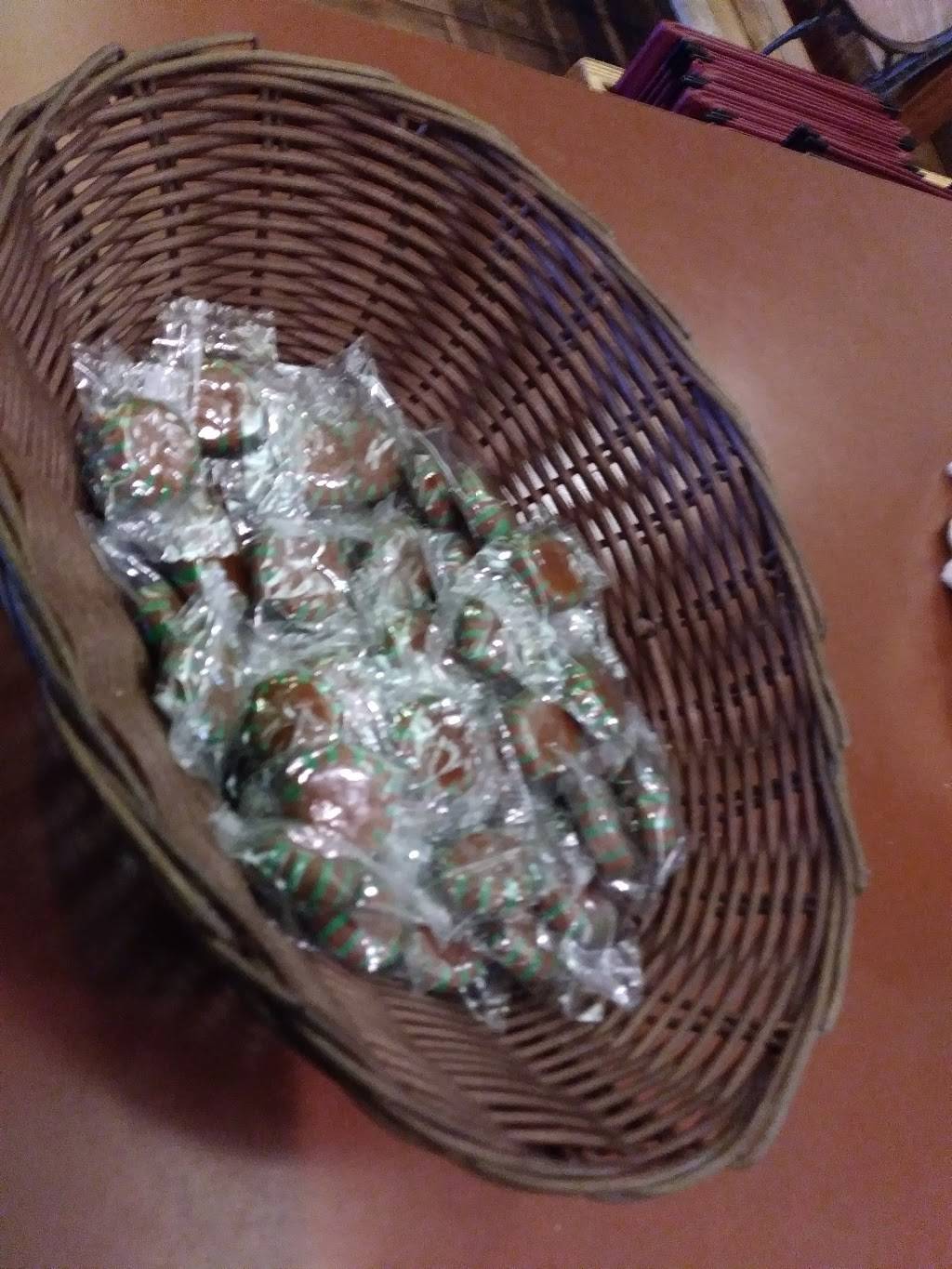 Joes Family Restaurant | restaurant | 911 W Main St, Inverness, FL 34450, USA | 3527261688 OR +1 352-726-1688