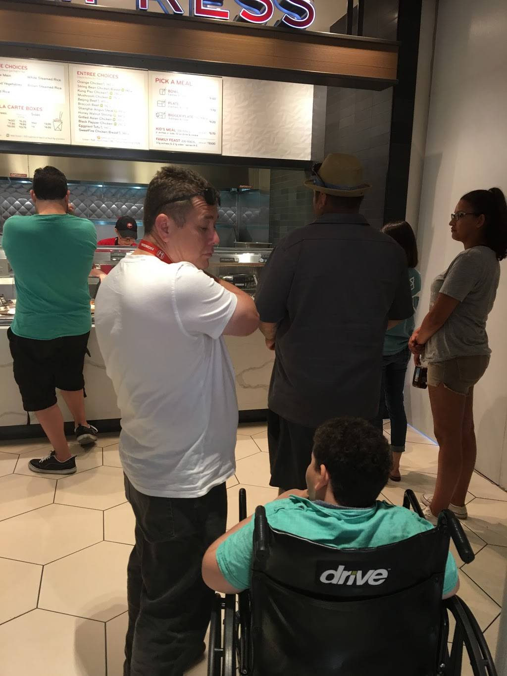 Panda Express | restaurant | 5060 E. Montclair Plaza, Montclair, CA 91763, USA | 9096214255 OR +1 909-621-4255