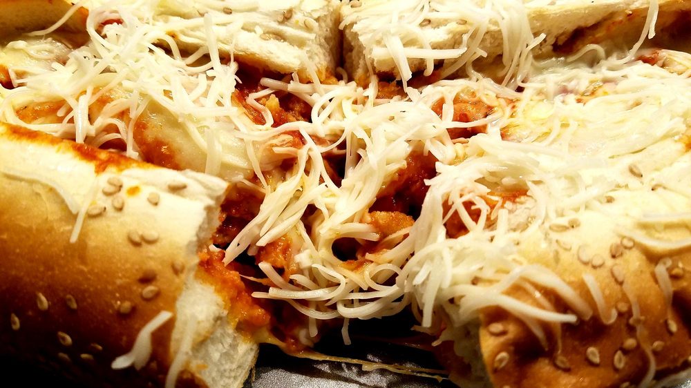 Stevey’s Pizza | restaurant | 1100 Portion Rd, Farmingville, NY 11738, USA | 6317368130 OR +1 631-736-8130