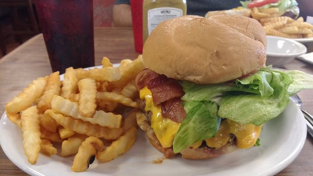 Jimmys Place | restaurant | 510 NE 125th St, North Miami, FL 33161, USA | 3058921633 OR +1 305-892-1633