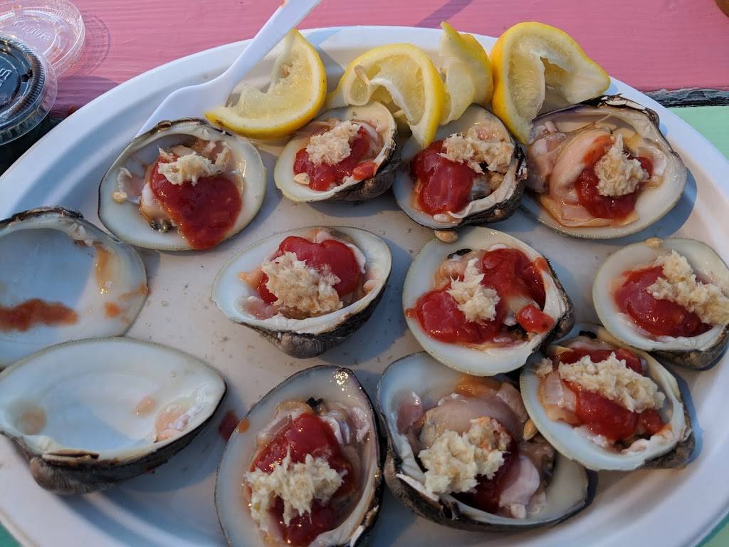 Mobys Lobster Deck | restaurant | 2 Bay Ave, Highlands, NJ 07732, USA | 7328721245 OR +1 732-872-1245