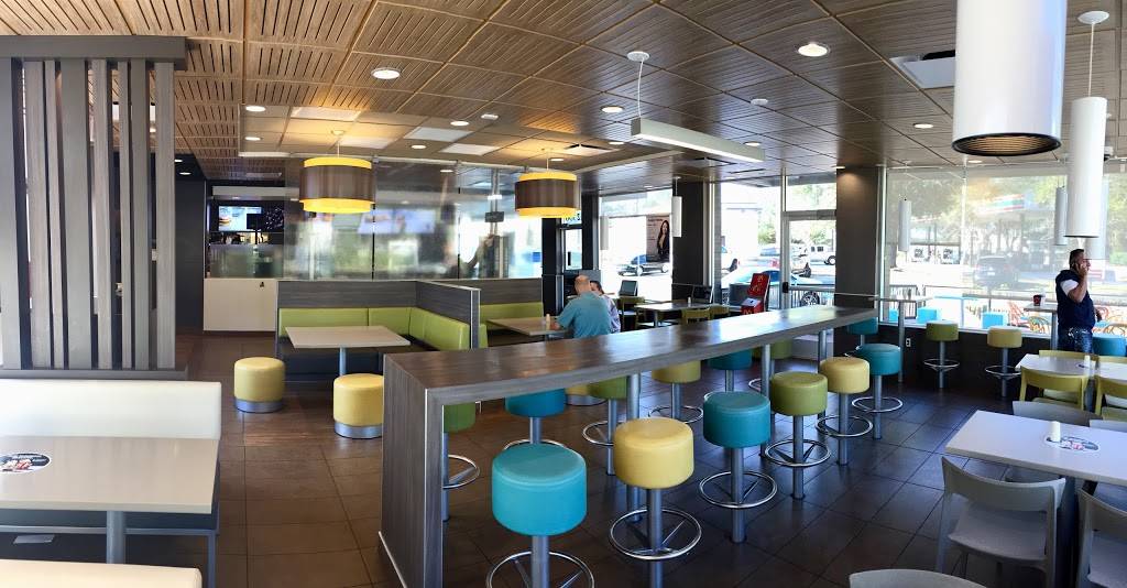 McDonalds | cafe | 12300 Lake Underhill Rd, Orlando, FL 32828, USA | 4073824490 OR +1 407-382-4490