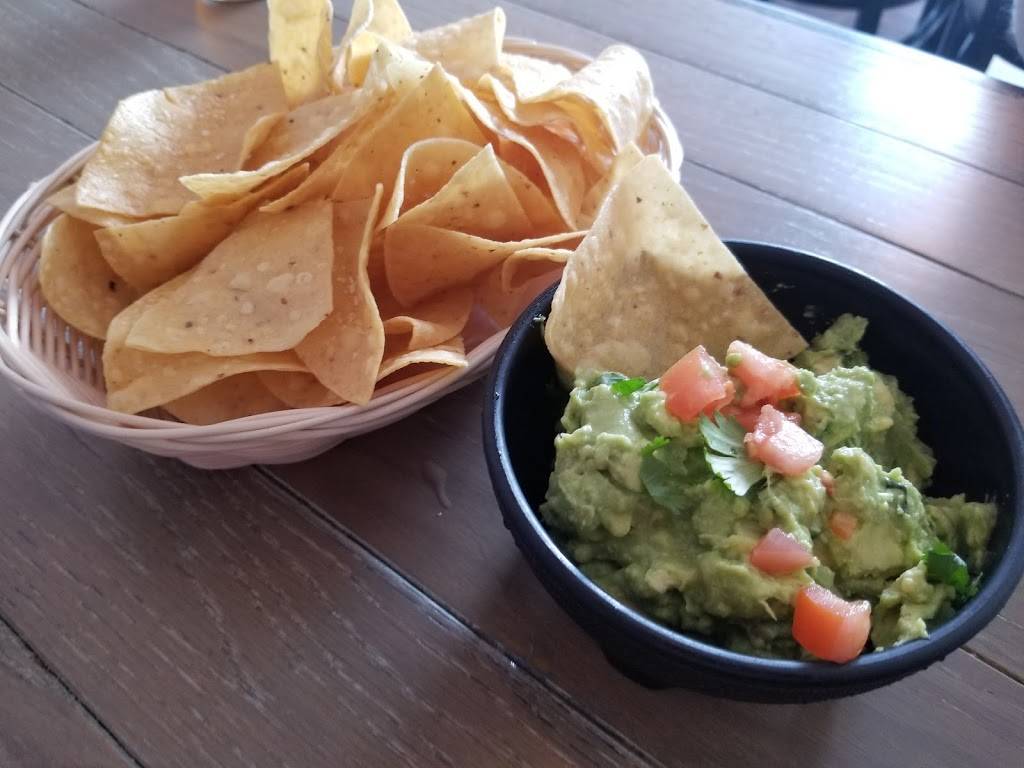 Mamey | restaurant | 122 N Carll Ave, Babylon, NY 11702, USA | 6315399144 OR +1 631-539-9144