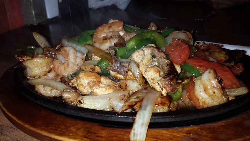 Monterrey Mexican Restaurant | restaurant | 1227 Silas Creek Pkwy, Winston-Salem, NC 27127, USA | 3367730300 OR +1 336-773-0300