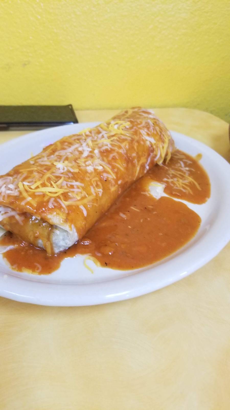 Mariscos Las Palmas | restaurant | 41925 Motor Car Pkwy c, Temecula, CA 92591, USA | 9516932222 OR +1 951-693-2222