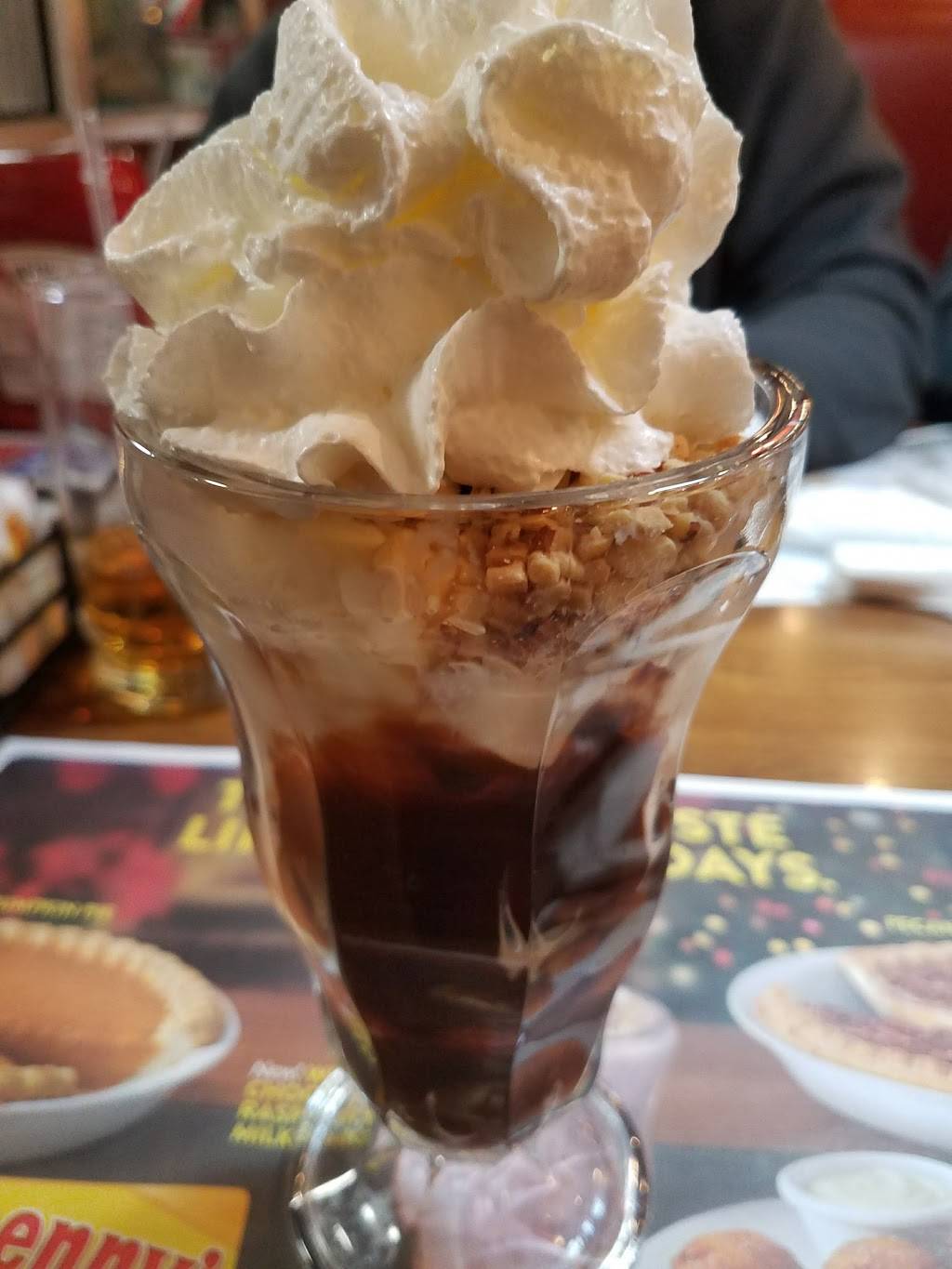 Dennys | restaurant | 2095 West St, Annapolis, MD 21401, USA | 4102665166 OR +1 410-266-5166