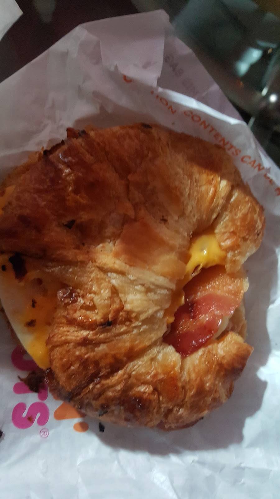 Dunkin | bakery | 2617 W Fairbanks Ave, Winter Park, FL 32789, USA | 4076281126 OR +1 407-628-1126