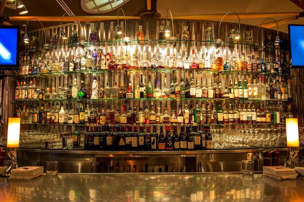 Bayside Restaurant | night club | 900 Bayside Dr, Newport Beach, CA 92660, USA | 9497211222 OR +1 949-721-1222