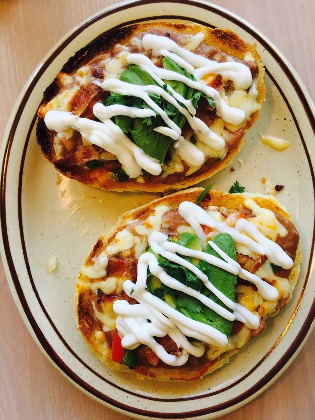 Oasis Family Restaurant | restaurant | 3524 Pershing Dr, El Paso, TX 79903, USA | 9155661106 OR +1 915-566-1106