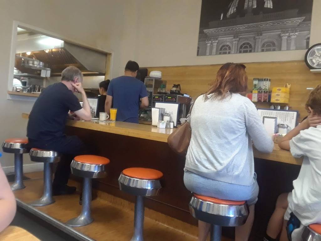 Talk of Broadway | bakery | 2096 Broadway, Redwood City, CA 94063, USA | 6503683295 OR +1 650-368-3295