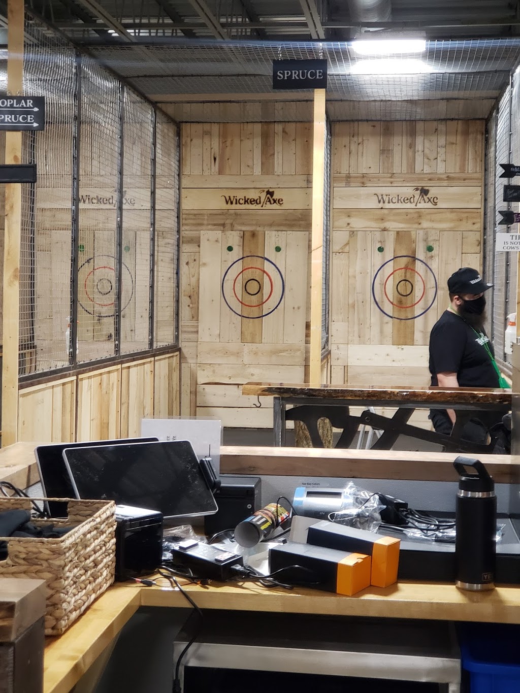 Wicked Axe | restaurant | 721 S Main St, Haverhill, MA 01835, USA | 9782414814 OR +1 978-241-4814