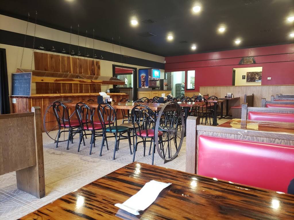 Tubbys Q and Smokehouse | restaurant | 5740 7th St, Zephyrhills, FL 33542, USA | 8137886500 OR +1 813-788-6500