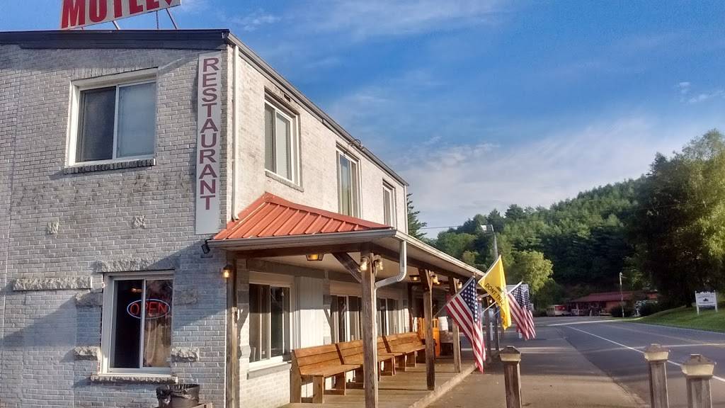 Freebornes | restaurant | 14300 NC Hwy 18 South, Laurel Springs, NC 28644, USA | 3363598008 OR +1 336-359-8008