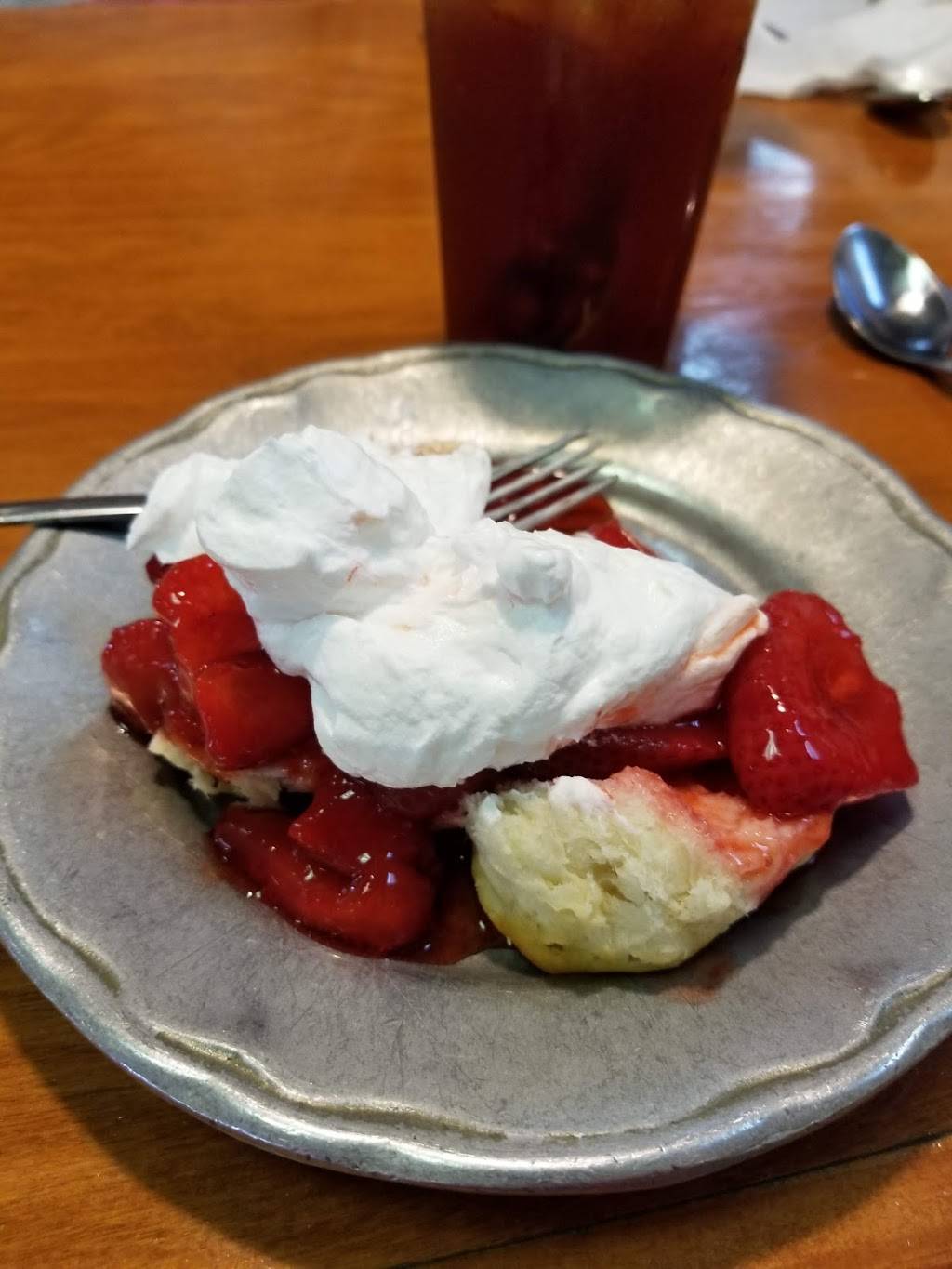 Shoney’s of Clanton | restaurant | 950 Lake Mitchell Rd, Clanton, AL 35045, USA | 2052585347 OR +1 205-258-5347