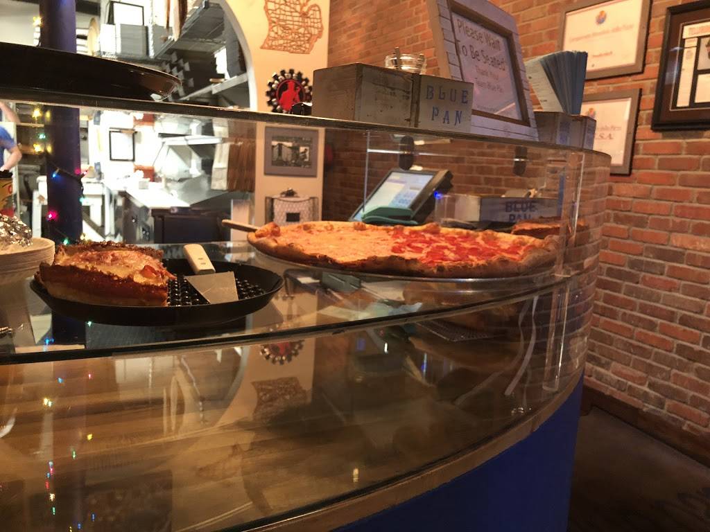 Blue Pan Pizza West Highlands | restaurant | 3930 W 32nd Ave, Denver, CO 80212, USA | 7204567666 OR +1 720-456-7666