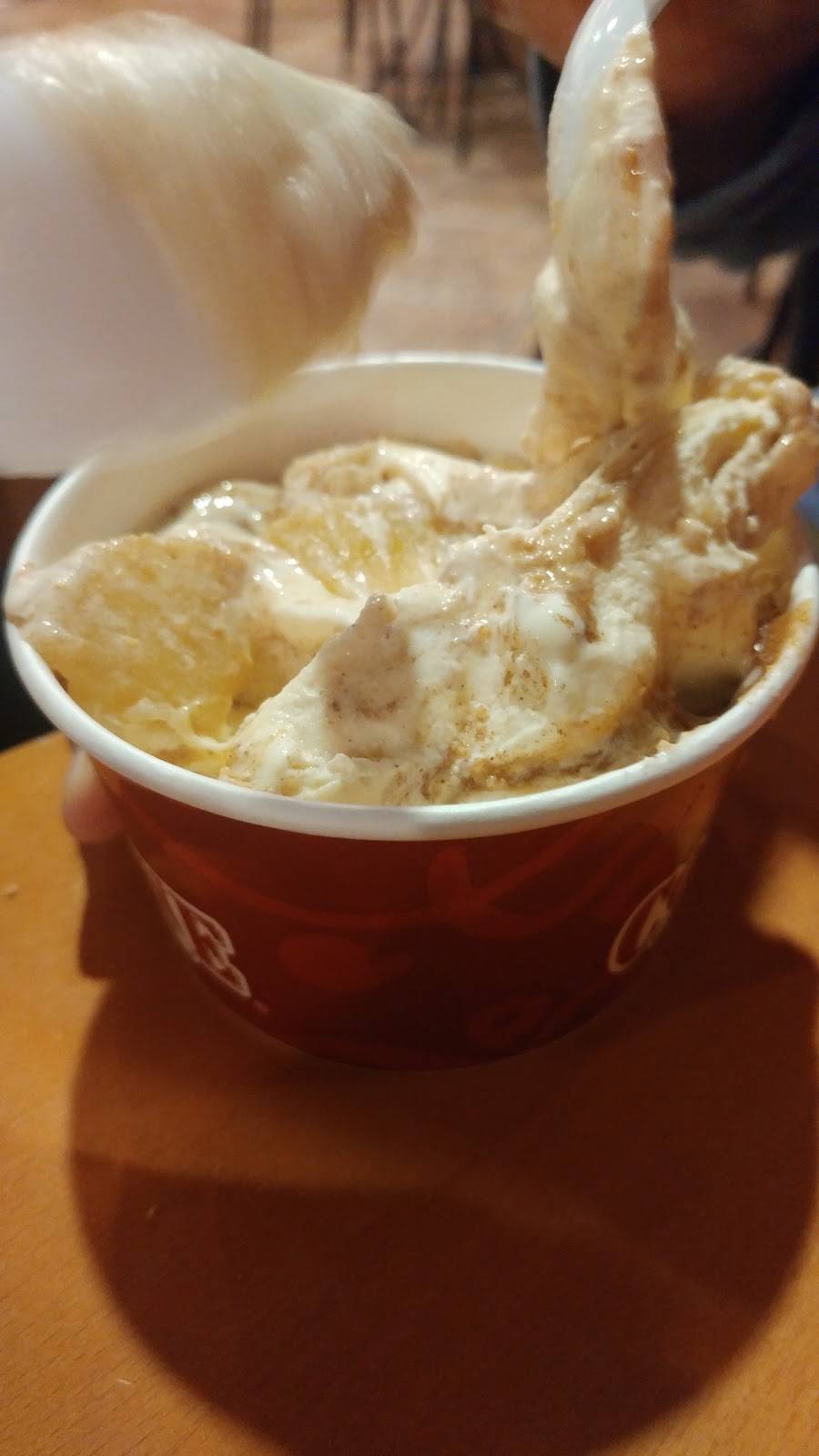 Cold Stone Creamery | bakery | 3875 John Gordon Ln Ste 102, High Point, NC 27265, USA | 3368822653 OR +1 336-882-2653