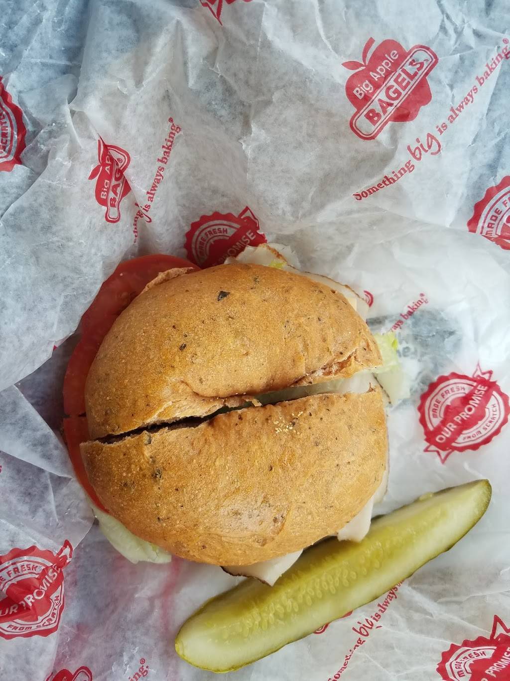 Big Apple Bagels | bakery | 5710 S 108th St, Hales Corners, WI 53130, USA | 4145293050 OR +1 414-529-3050