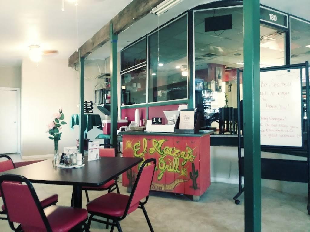 El Agazajo Bar & Grill | restaurant | 2408 S Hwy 183, Austin, TX 78744, USA | 5123892448 OR +1 512-389-2448