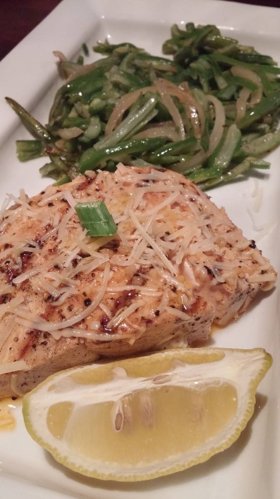 Brews Tavern | restaurant | 8083 Charlotte Hwy, Fort Mill, SC 29707, USA | 8035473279 OR +1 803-547-3279