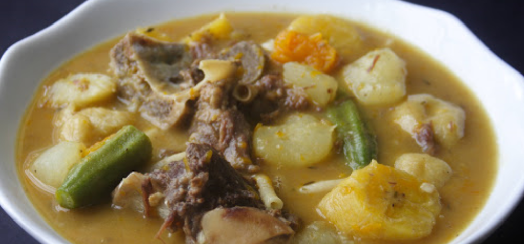 Spice Caribbean Bar & Grille | restaurant | 3380 Dr Martin Luther King Jr Blvd, Fort Myers, FL 33916, USA | 2393325745 OR +1 239-332-5745